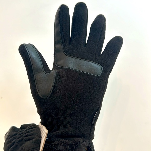 NWT Isotoner Black SmartDri Women’s 1sz Warm Gloves - Picture 1 of 9
